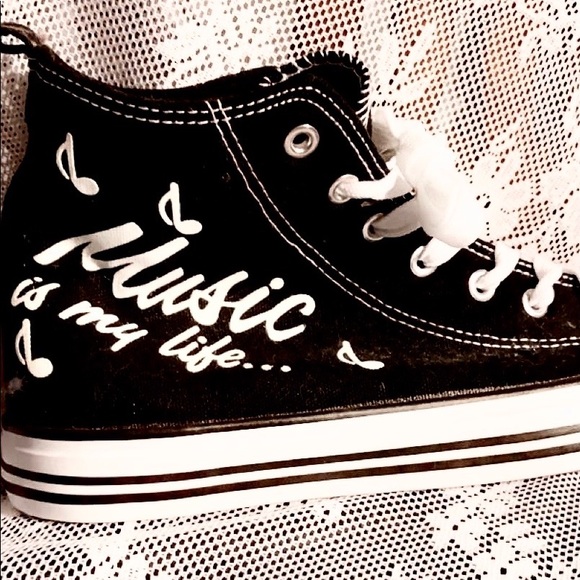 “MUSIC IS MY LIFE” CONVERSE SNEAKERS - Picture 9 of 9